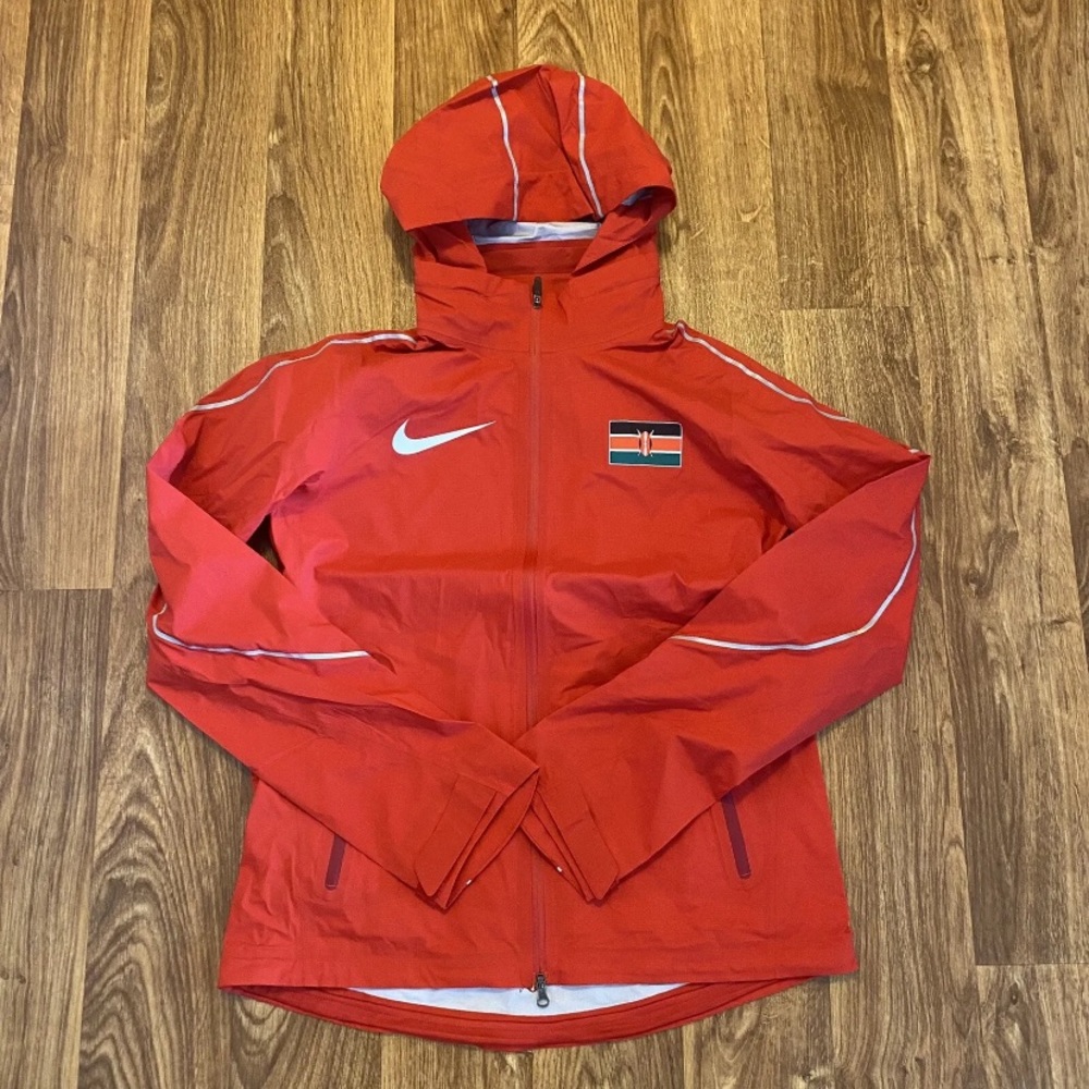 Nike Pro Elite Kenya‎ Hypershield Storm Track & Field Jacket Women’s Small